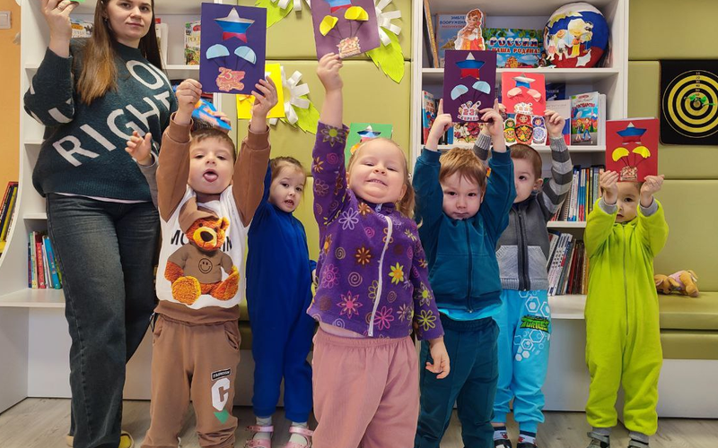 Открытки с любовью. Как малыши из Ягодного поддерживают наших солдат