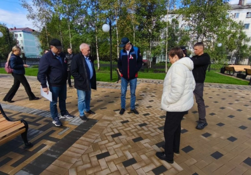 Рабочий визит губернатора Магаданской области в Ягодное