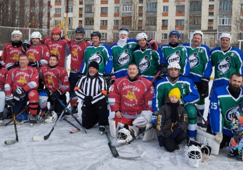 В Ягодном стартовал хоккейный сезон