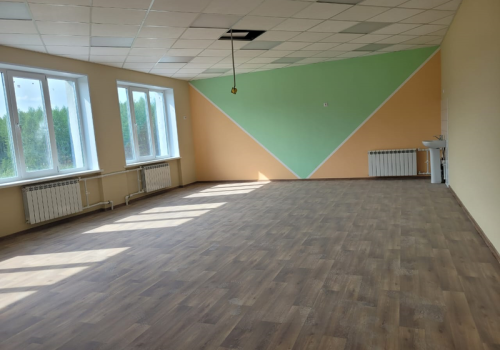 Продолжение капитального ремонта средней школы в Ягодном